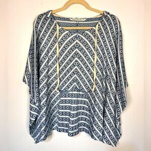 Hippie Laundry Blue & White Geometric Aztec Poncho Shirt With Hood Size M